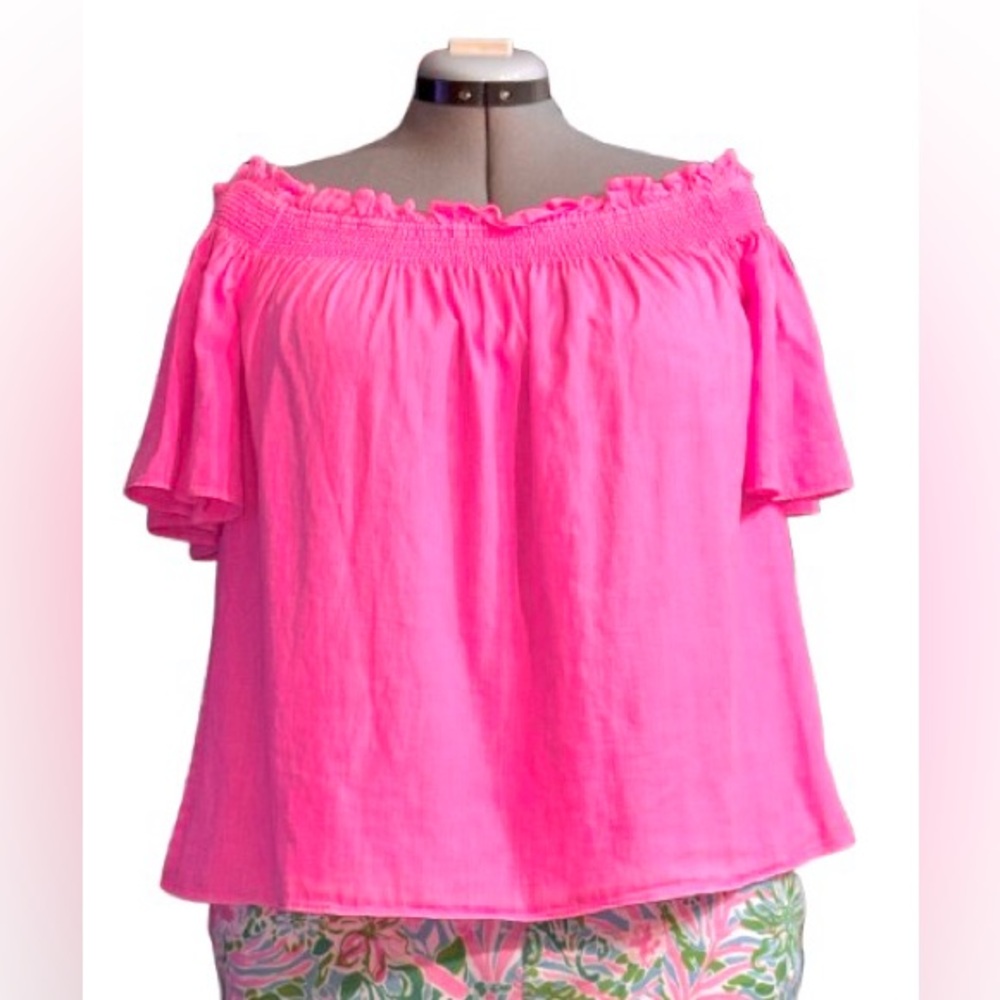 NWT Lilly Pulitzer; Leanne Off the Shoulder top in Aurora Pink sz Lg